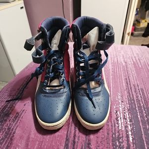 Ladies puma wedged sneakers